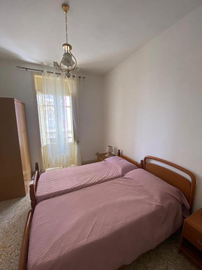 Casa Vacanza ซานตาเทเรซา ดี รีวา ภายนอก รูปภาพ